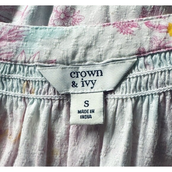 Crown & Ivy Blousy Pink Flamingo Pullover Top Summer Beachy Tropical Size Small - Picture 4 of 5